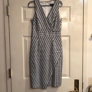 Banana Republic Striped Grey Dress - Size 4 EUC